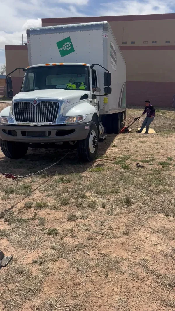 J & V towing - photo 2