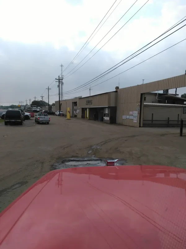 Jennings Scrap & Salvage - photo 2