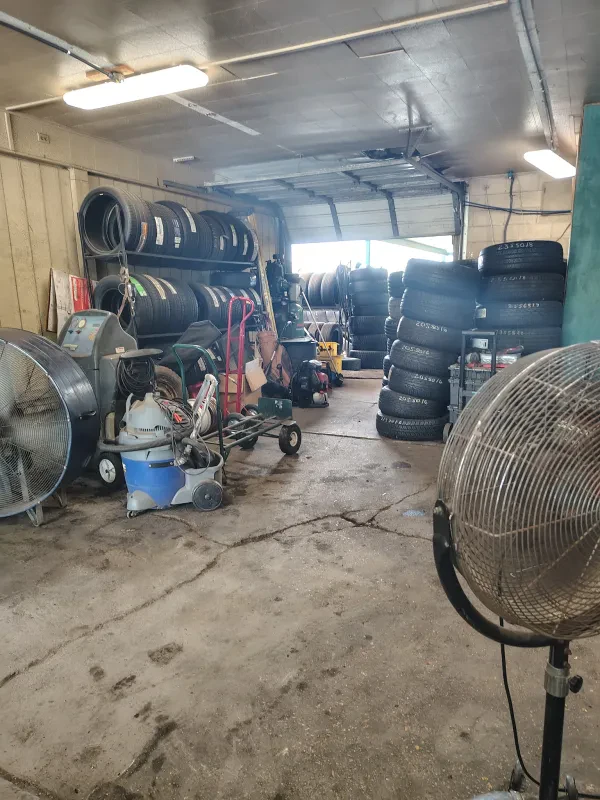 Lobo Tire and Auto Repair - photo 2