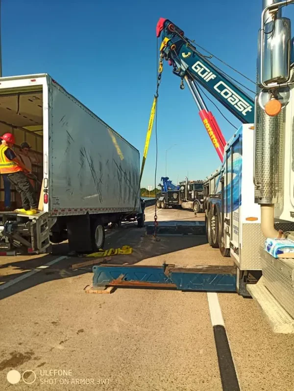 Gulf Coast Fleet Towing - photo 3