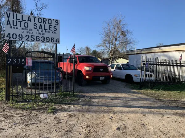 Villatoro’s auto sales - photo 2