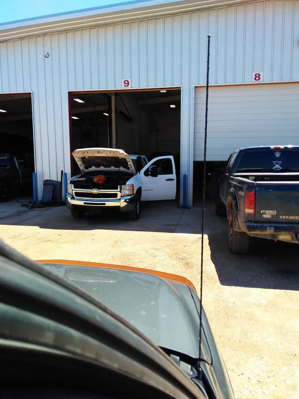 Cullar Auto & Truck - photo 3