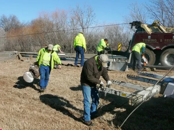 Collins Towing & Recovery Services - photo 3