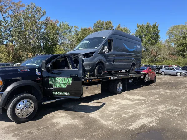 tugtown towing - photo 2