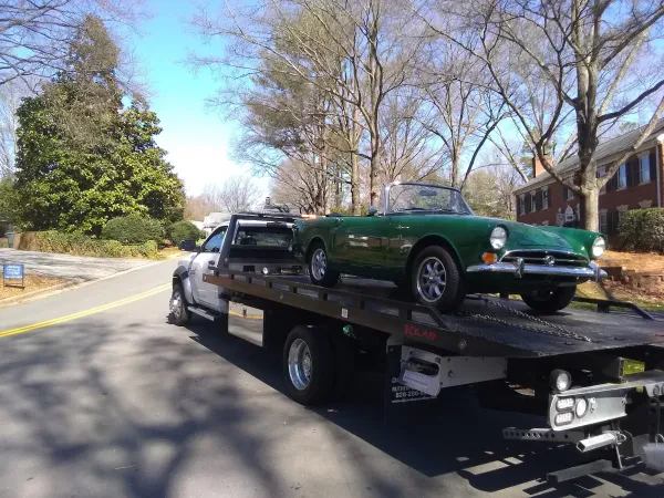 Salem Towing LLC - photo 4