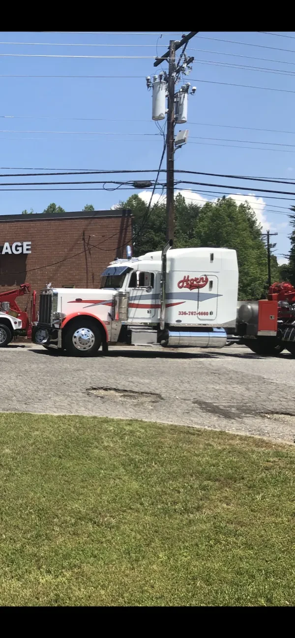 Horn's Garage Inc. - photo 4