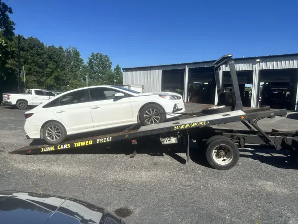 Mr L Clark Towing Transportation and Recovery - photo 3