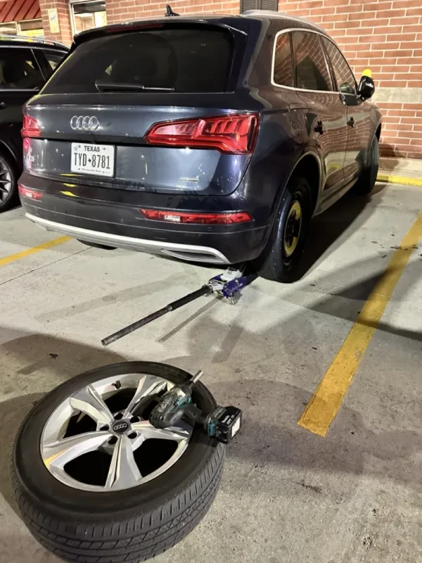 Phantom Towing And Salvage LLC - photo 4