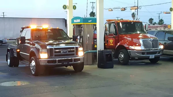 DJ's Towing - photo 2
