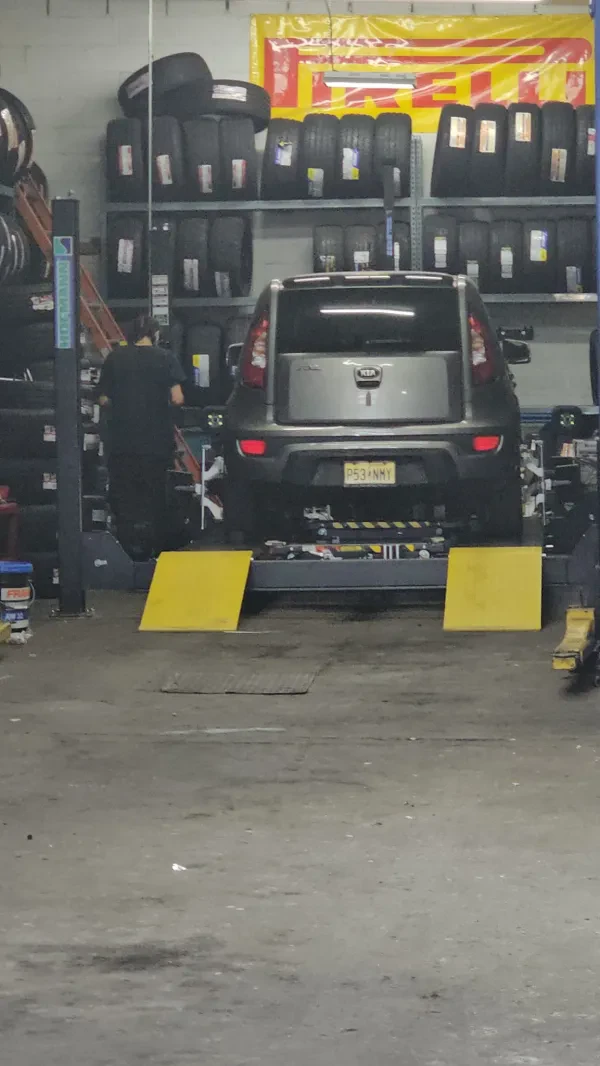 EEAB TIRES LLC - photo 2
