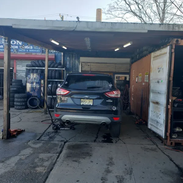 Rays Tire Shop - photo 4