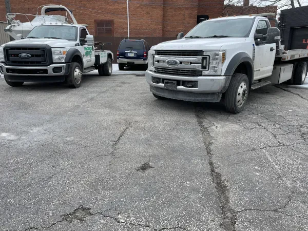 Pacheco Towing LLC - photo 4