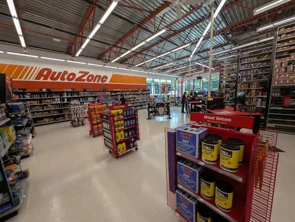 Autozone - photo 2