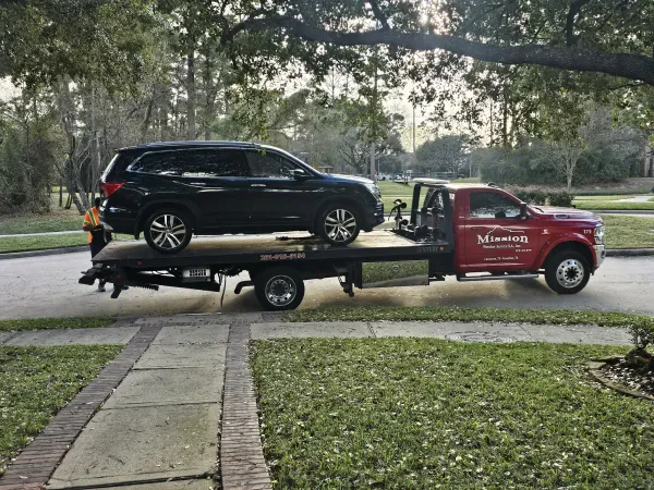 Mission Wrecker Service – Car Towing & Heavy Duty Recovery - photo 2
