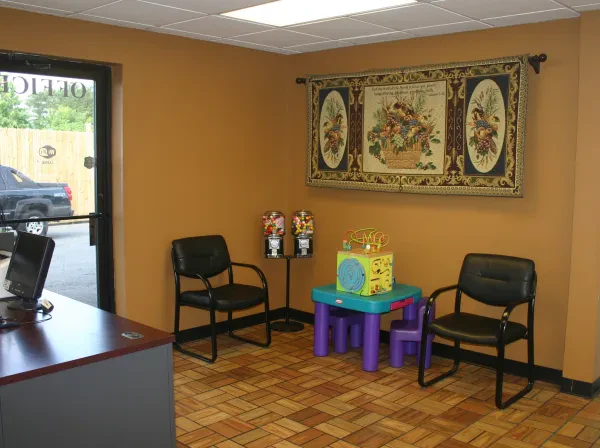 Roswell Auto Center - photo 3