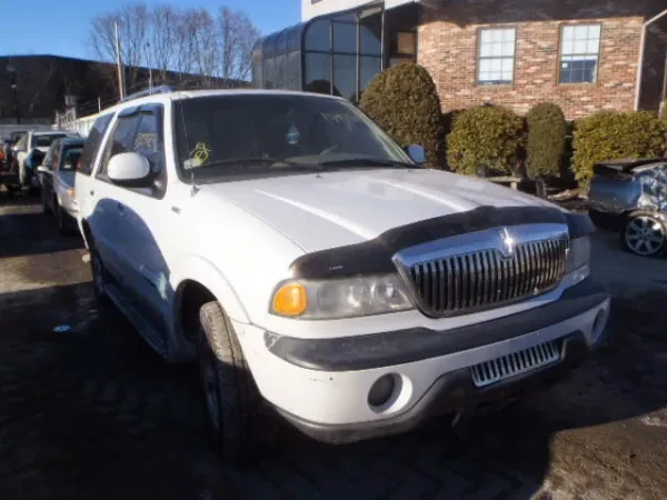 Perry's Auto Sales & Parts - photo 4