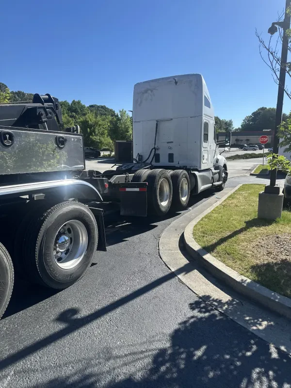 1st Choice Towing & Recovery – Heavy Duty - photo 3