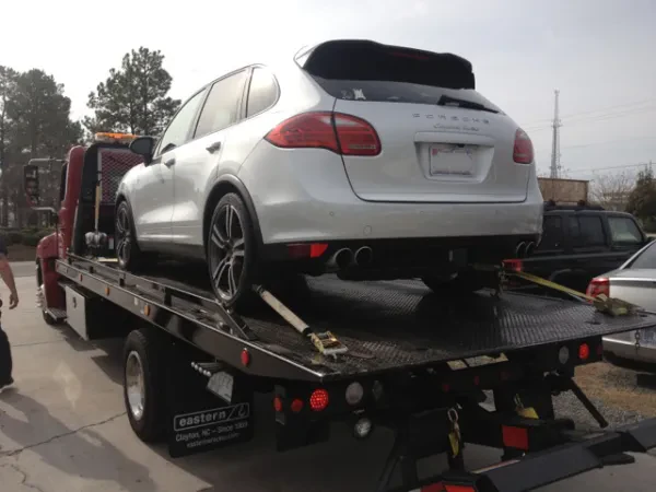 Hooked-Up Towing - photo 3