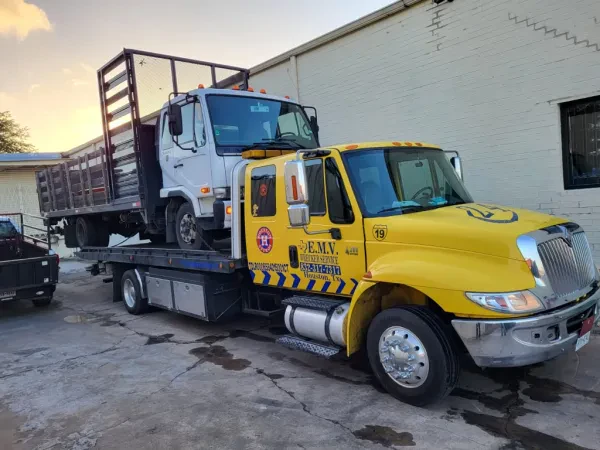 EMV Wrecker Service - photo 2