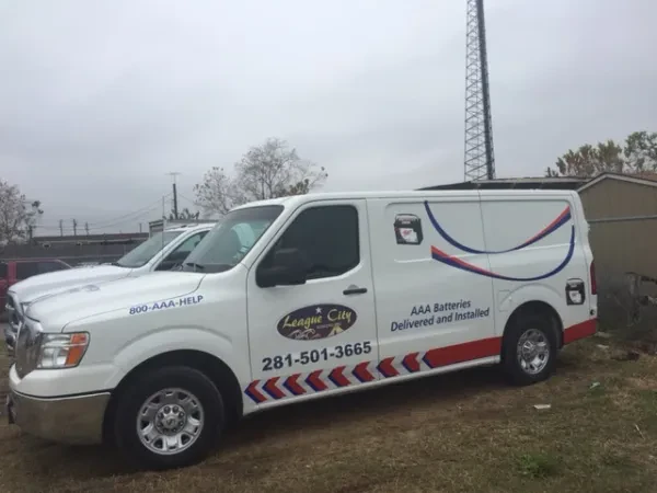 V & R Towing - photo 4