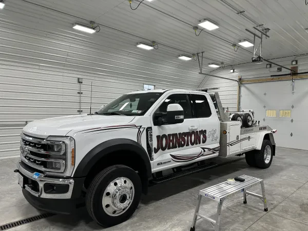 Johnston's Auto Body - photo 2