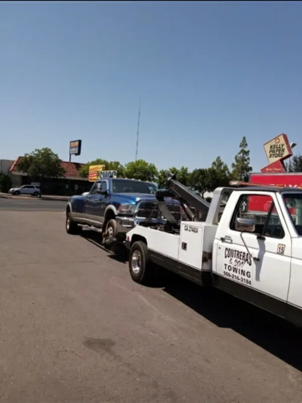 D&G Towing - photo 2