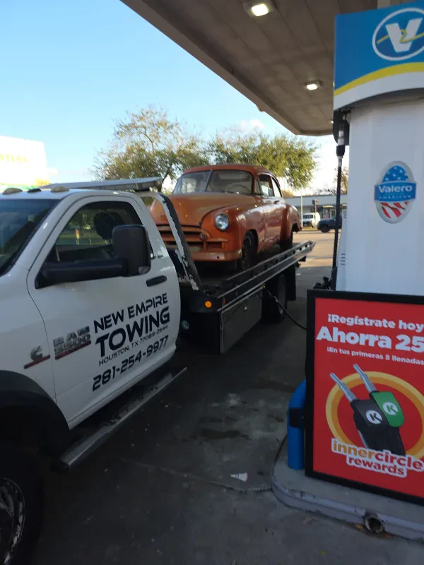 New empire towing - photo 2