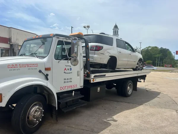 A&B 24/7 Towing and Recovery - photo 2