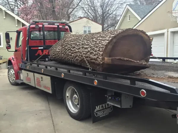 Arrow Tow Services LLC 24 HOUR TOWING - photo 2