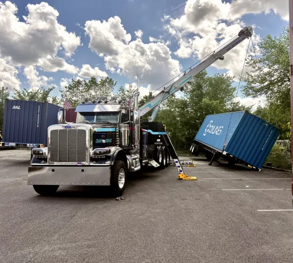 J&M Towing - photo 3