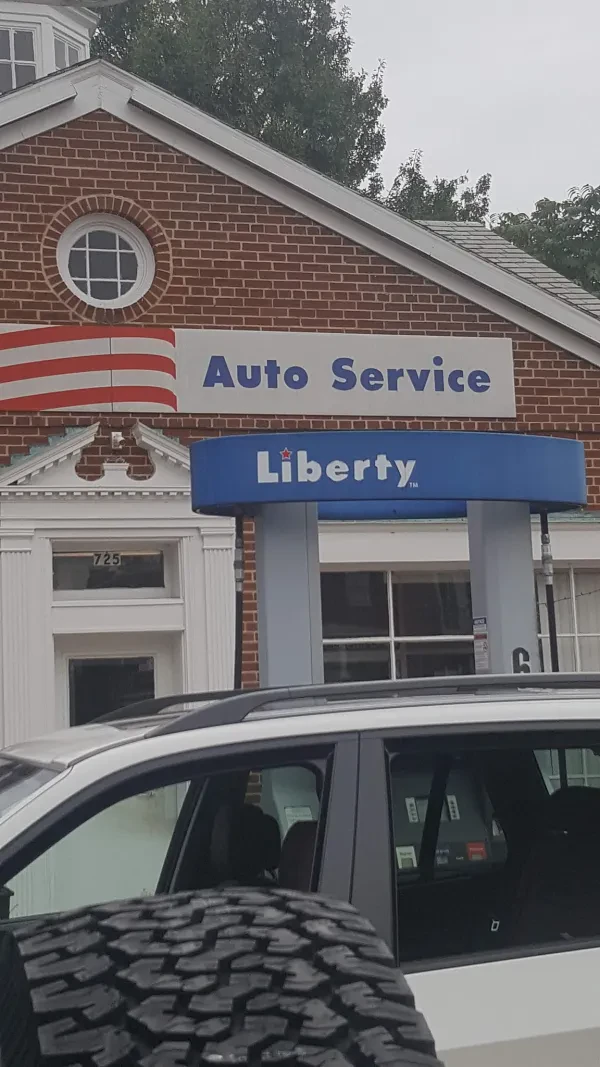 Old Town Liberty Gas - photo 4