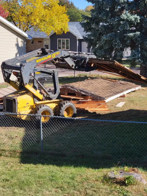 Sioux Falls Junk Removal - photo 2