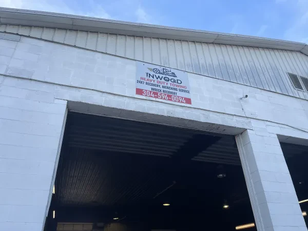 Inwood Towing and Recovery - photo 4