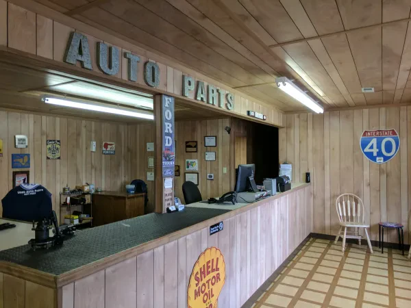 I-40 Used Auto Parts - photo 3