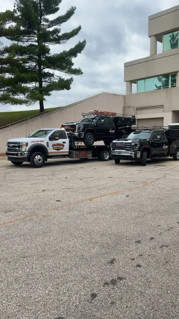 Kalamazoo Towing and Recovery - photo 2