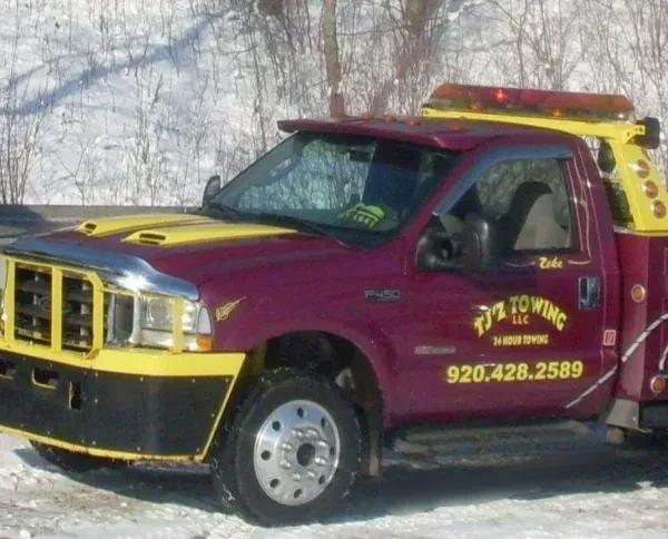 TJ'z Towing, LLC - photo 2