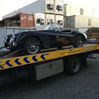Giants Towing