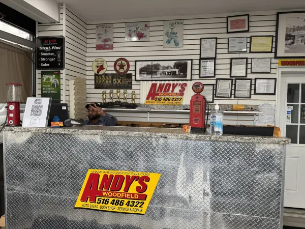 Andy's Woodfield Auto Service & Sales - photo 4