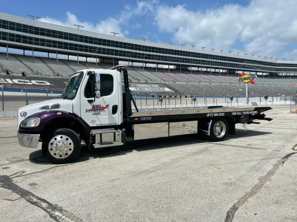 HBL Towing & Recovery - photo 4