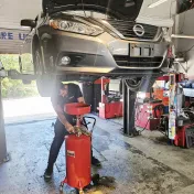 Tire Liquidators Auto Service St. PETE Shop