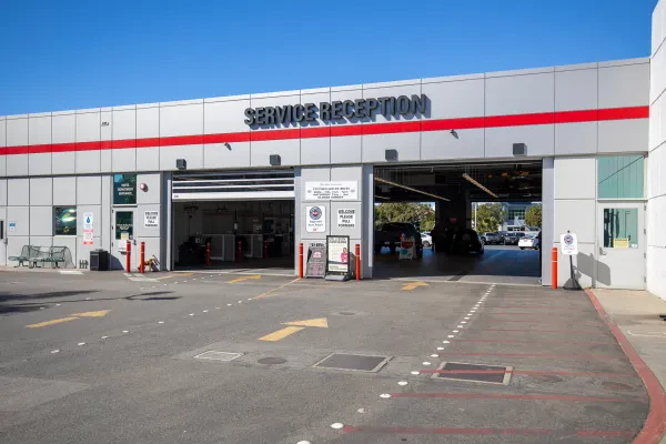 AutoNation Toyota Irvine Service Center - photo 2