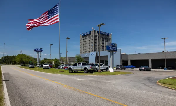 AutoNation Ford Mobile Service Center - photo 4