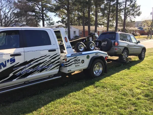 Dean's Towing & Recovery - photo 4