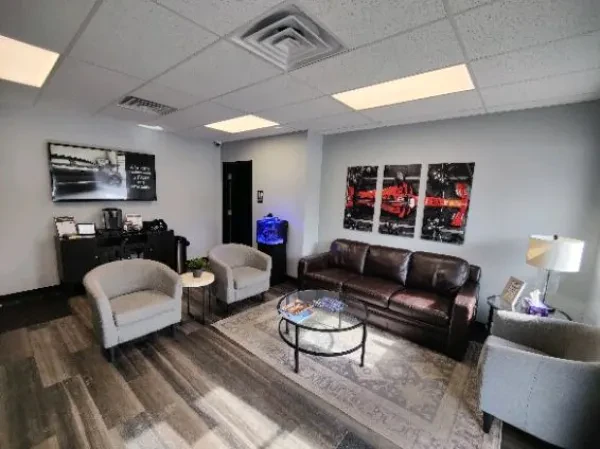 Ed's Car Care Center - photo 3