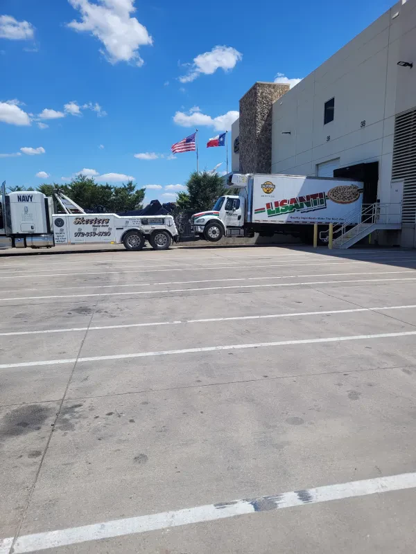 Skeeter's Wrecker Service - photo 3