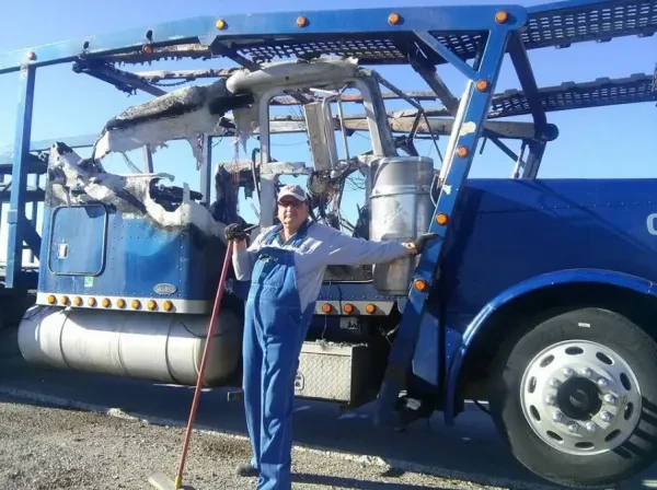 Roger Alba Towing LLC - photo 2