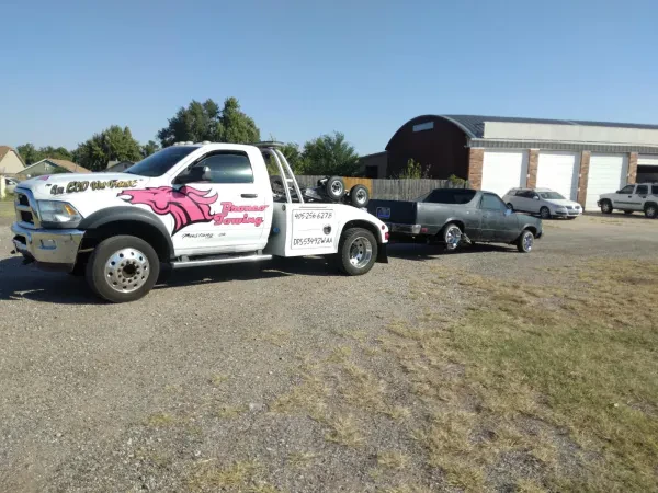 Bronco Towing - photo 3
