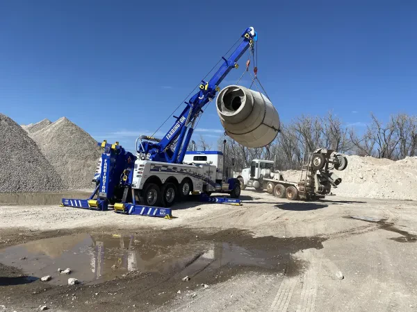 Farrington Towing And Recovery - photo 3