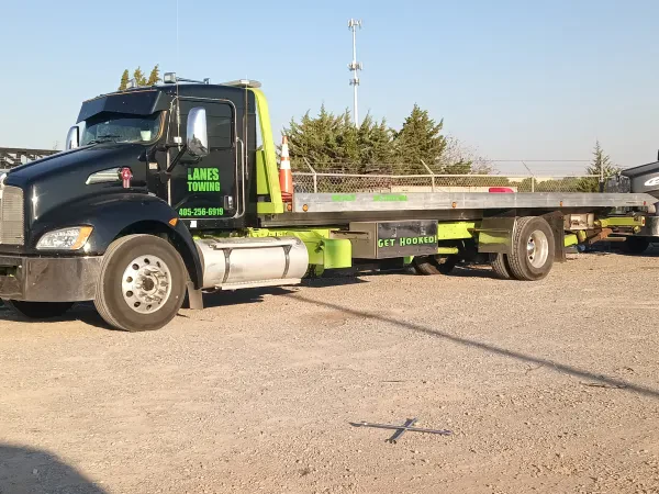 Lane's Towing of Yukon LLC - photo 4