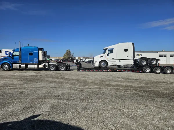 Robinson's Towing, Recovery & Semi Truck Heavy Wrecker - photo 3